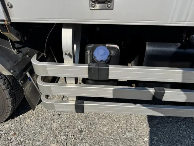 日野 プロフィア 2DG-FW1AHG(8x4)の写真28