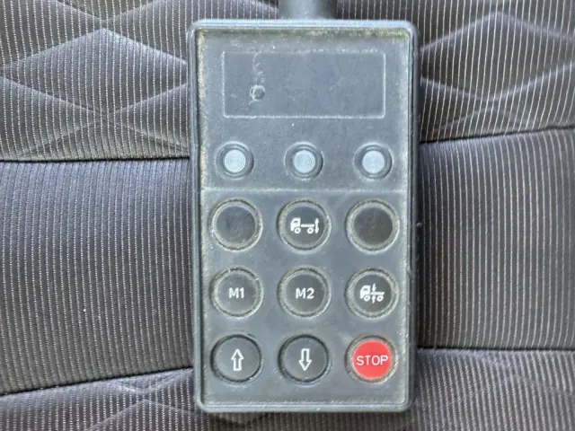 日野 プロフィア 2DG-FW1AHG(8x4)の写真36