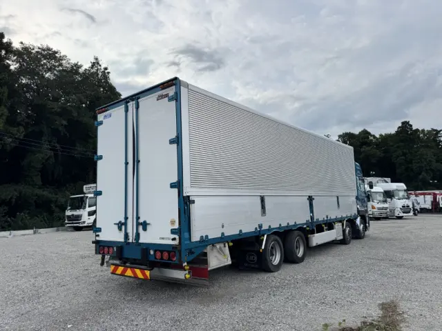 ＵＤ クオン QPG-CG5ZA(8x4)の写真3