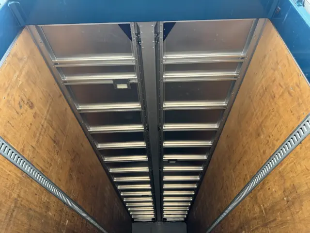 ＵＤ クオン QPG-CG5ZA(8x4)の写真13