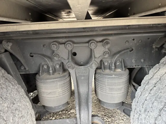 ＵＤ クオン QPG-CG5ZA(8x4)の写真24