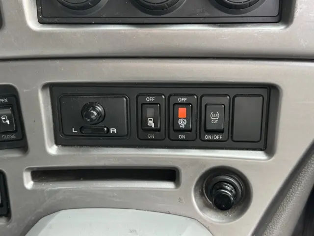 ＵＤ クオン QPG-CG5ZA(8x4)の写真33