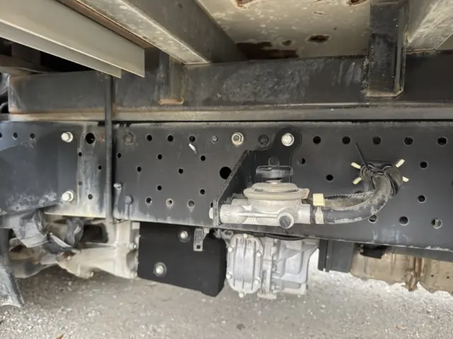 いすゞ エルフ TRG-NMR85AN(2WD)の写真17