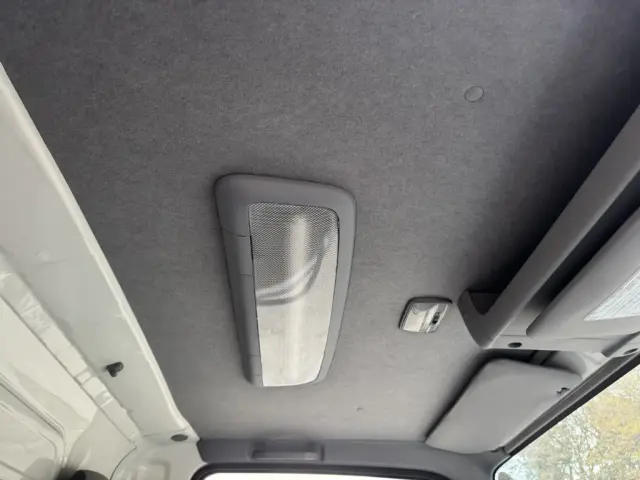 いすゞ エルフ TRG-NMR85AN(2WD)の写真31