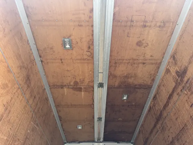 いすゞ エルフ PB-NPR81AN(2WD)の写真13