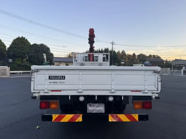 いすゞ フォワード 2PG-FRR90S1(2WD)の写真8