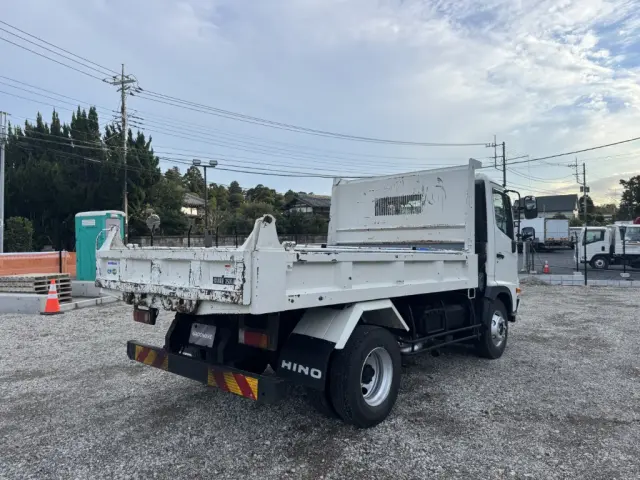 日野 レンジャー 2KG-FC2ABA(未入力/関係無)の写真3