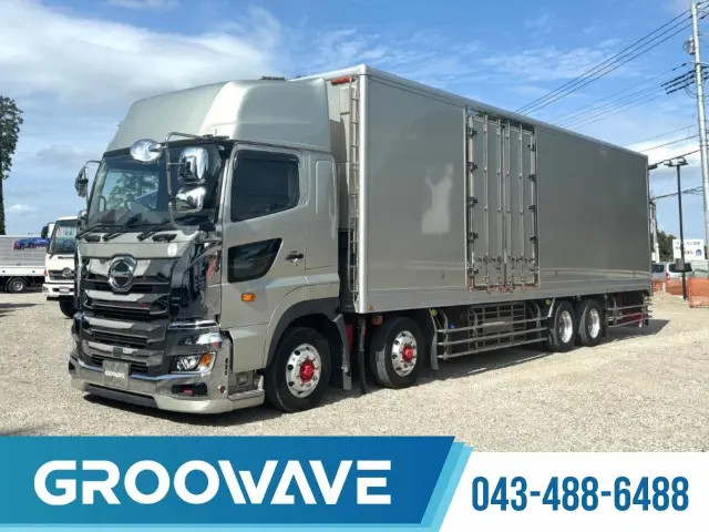 日野 プロフィア 2DG-FW1AHJ(8x4)の写真1