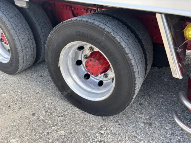 日野 プロフィア 2DG-FW1AHJ(8x4)の写真42