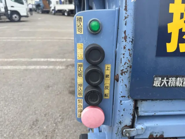 日野 デュトロ TSG-XKU600X(2WD)の写真9