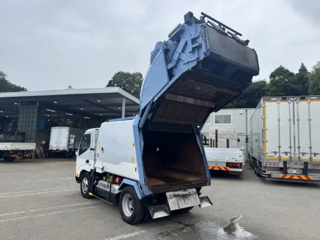 日野 デュトロ TSG-XKU600X(2WD)の写真15