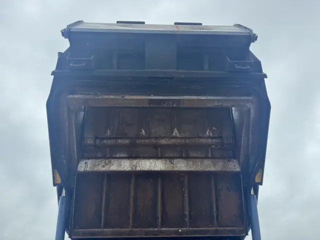 日野 デュトロ TSG-XKU600X(2WD)の写真20