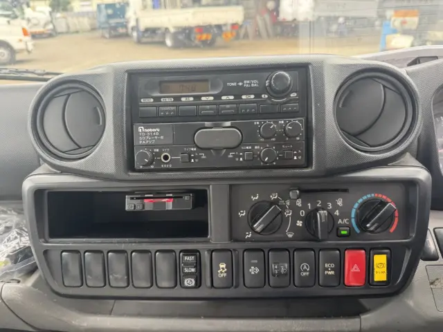 日野 デュトロ TSG-XKU600X(2WD)の写真30