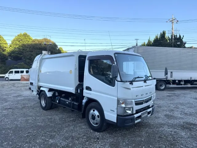 三菱 キャンター TPG-FEA50(2WD)の写真2