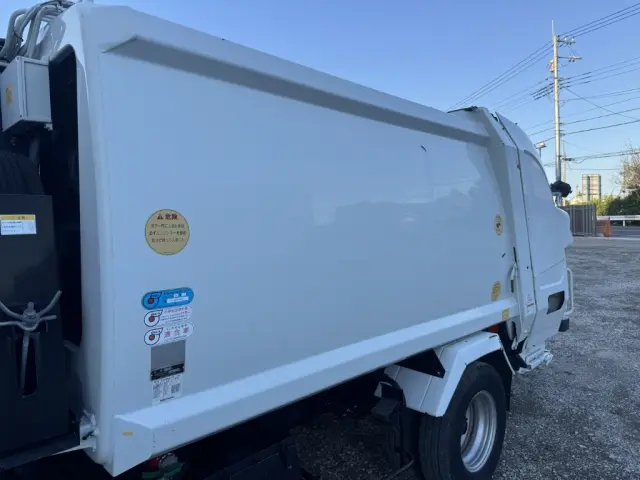 三菱 キャンター TPG-FEA50(2WD)の写真7