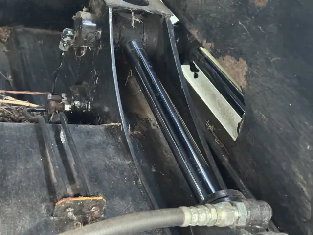 三菱 キャンター TPG-FEA50(2WD)の写真11