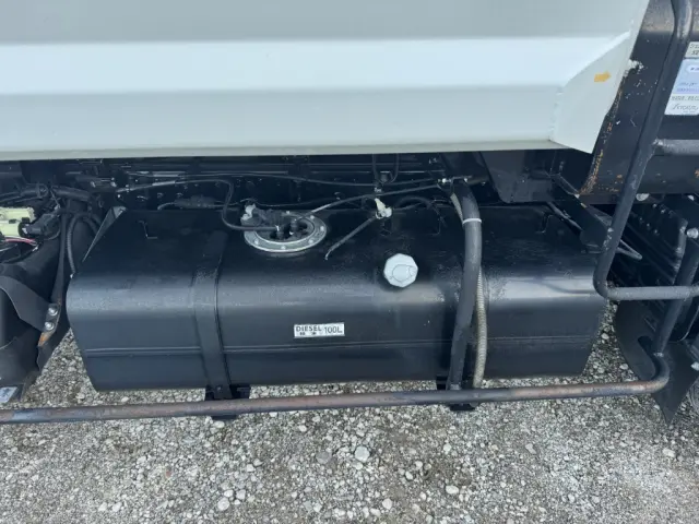 三菱 キャンター TPG-FEA50(2WD)の写真26