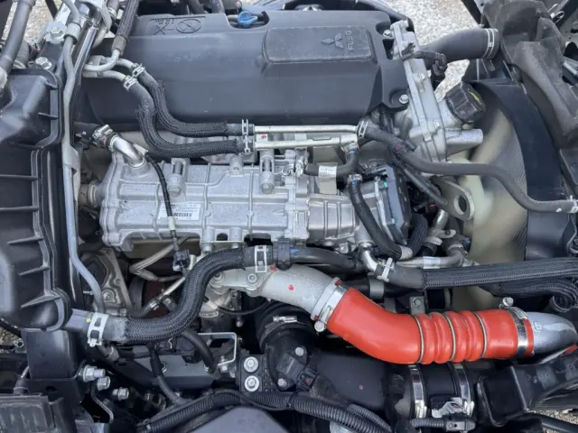 三菱 キャンター TPG-FEA50(2WD)の写真36