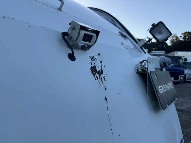 三菱 キャンター TPG-FEA50(2WD)の写真49