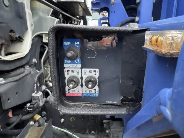 三菱 キャンター TKG-FEB80(2WD)の写真21