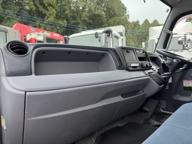 三菱 キャンター TKG-FEB80(2WD)の写真37