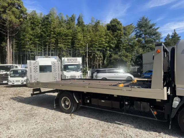 三菱 キャンター TPG-FEB80(2WD)の写真6