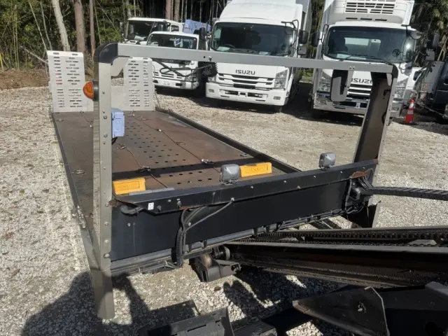 三菱 キャンター TPG-FEB80(2WD)の写真16