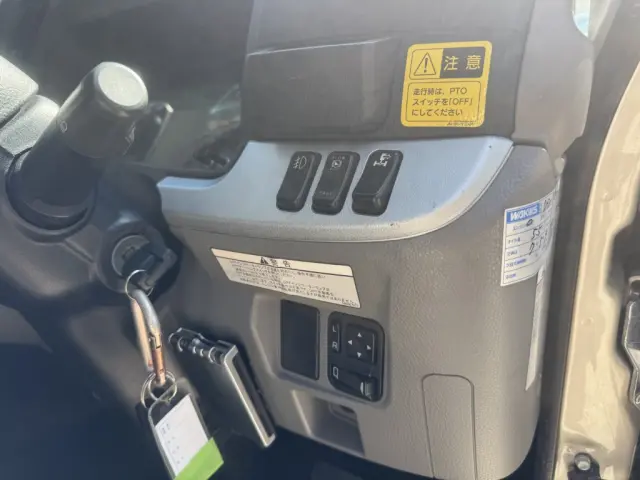 三菱 キャンター TPG-FEB80(2WD)の写真35