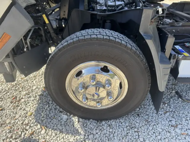 三菱 キャンター TPG-FEB80(2WD)の写真42