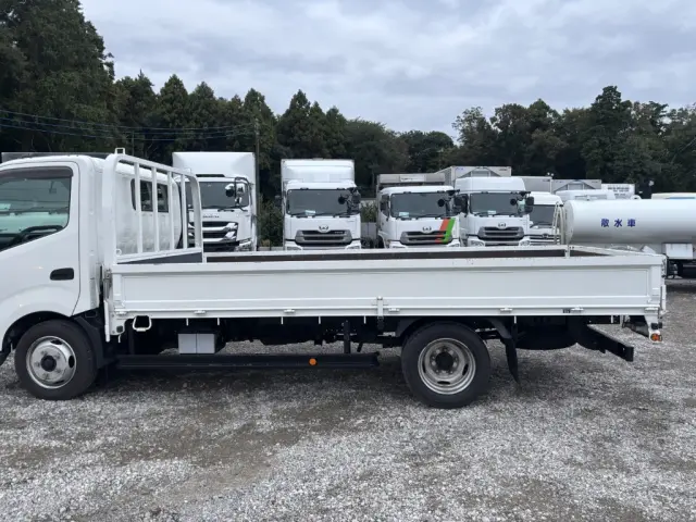 日野 デュトロ 2RG-XZU710M(2WD)の写真7