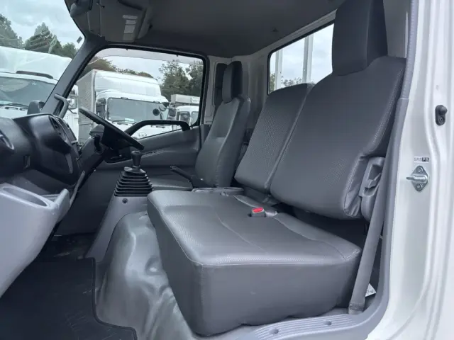 日野 デュトロ 2RG-XZU710M(2WD)の写真27