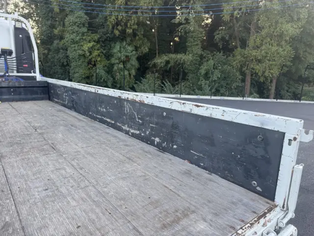 いすゞ エルフ 2RG-NPR88AR(2WD)の写真11