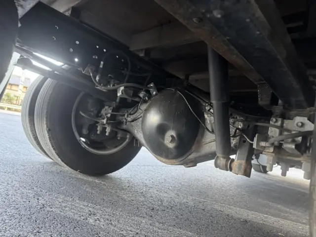 いすゞ エルフ 2RG-NPR88AR(2WD)の写真25