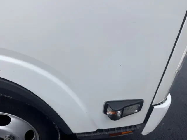 いすゞ エルフ 2RG-NPR88AR(2WD)の写真44