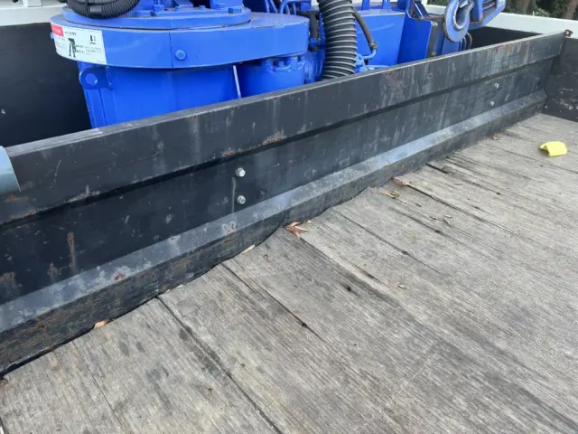 いすゞ エルフ 2RG-NPR88AR(2WD)の写真46