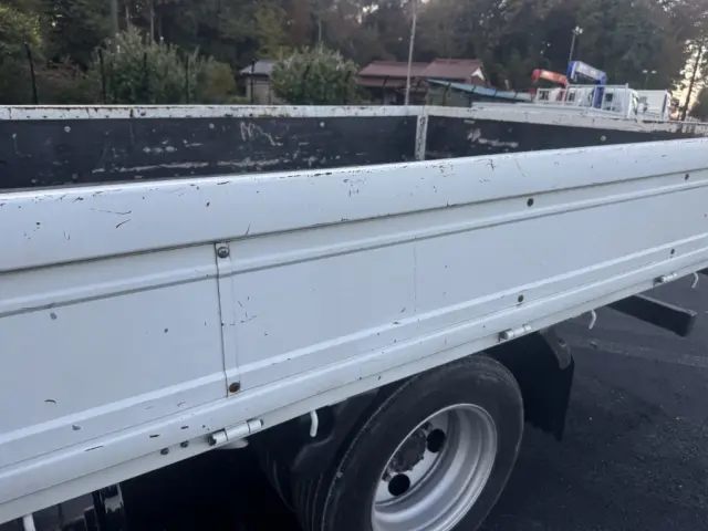 いすゞ エルフ 2RG-NPR88AR(2WD)の写真48