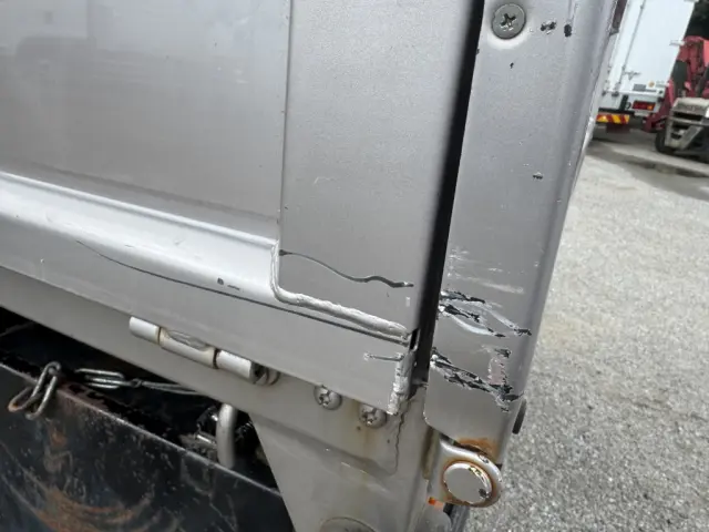 三菱 キャンター 2PG-FEAV0(2WD)の写真45