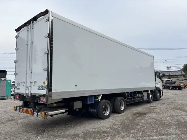 UD クオン 2PG-CG5CA(8x4)の写真3