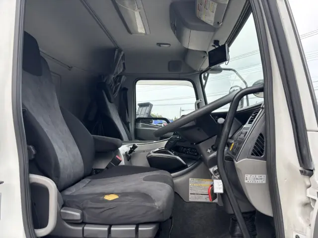 UD クオン 2PG-CG5CA(8x4)の写真29