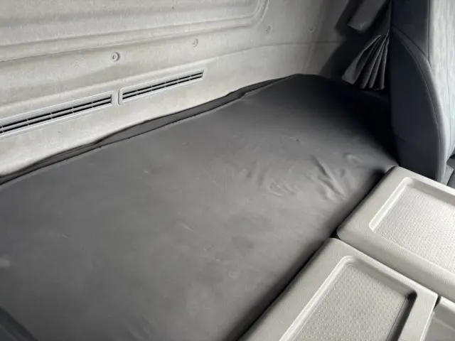 UD クオン 2PG-CG5CA(8x4)の写真39