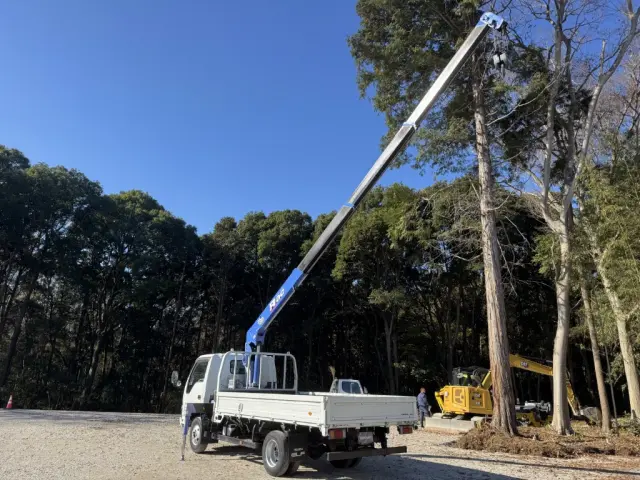 いすゞ エルフ PB-NPR81AR(2WD)の写真15