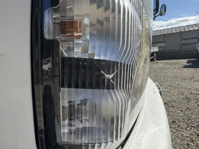 いすゞ エルフ PB-NPR81AR(2WD)の写真46