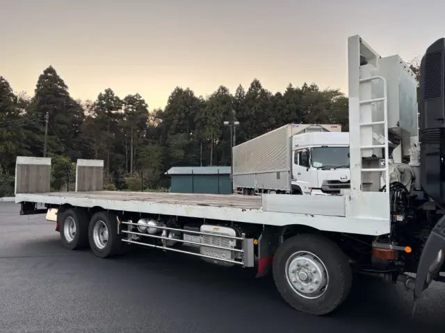 日野 プロフィア 2DG-FW1EHG(8x4)の写真6