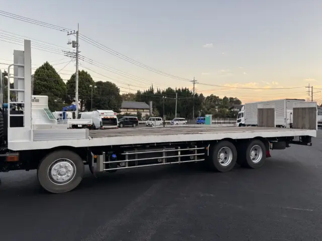 日野 プロフィア 2DG-FW1EHG(8x4)の写真7