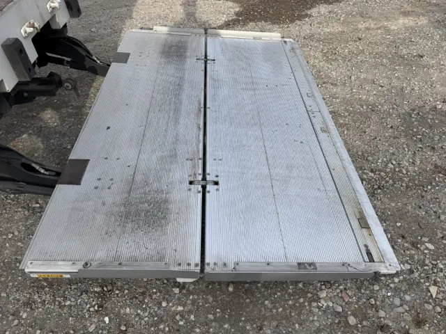 日野 レンジャー 2PG-FD2ABA(2WD)の写真11