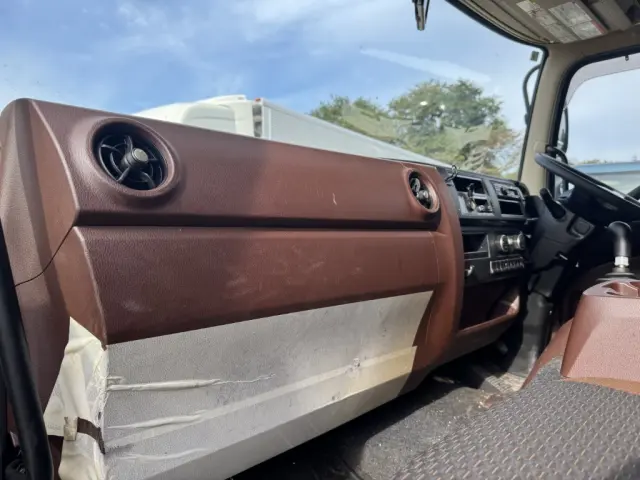 日野 レンジャー 2PG-FD2ABA(2WD)の写真38