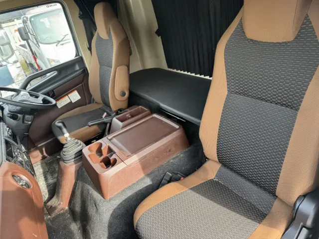 日野 レンジャー 2PG-FD2ABA(2WD)の写真39