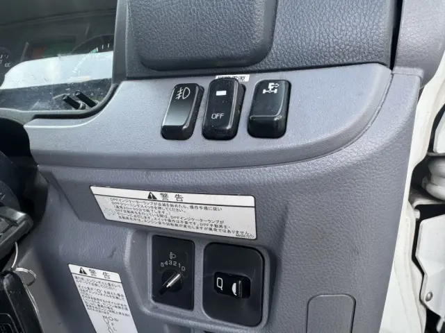 三菱 キャンター TKG-FEB90(2WD)の写真34