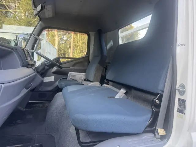 三菱 キャンター TKG-FEB90(2WD)の写真36