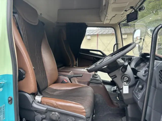 日野 レンジャー 2KG-FD2ABG(2WD)の写真25